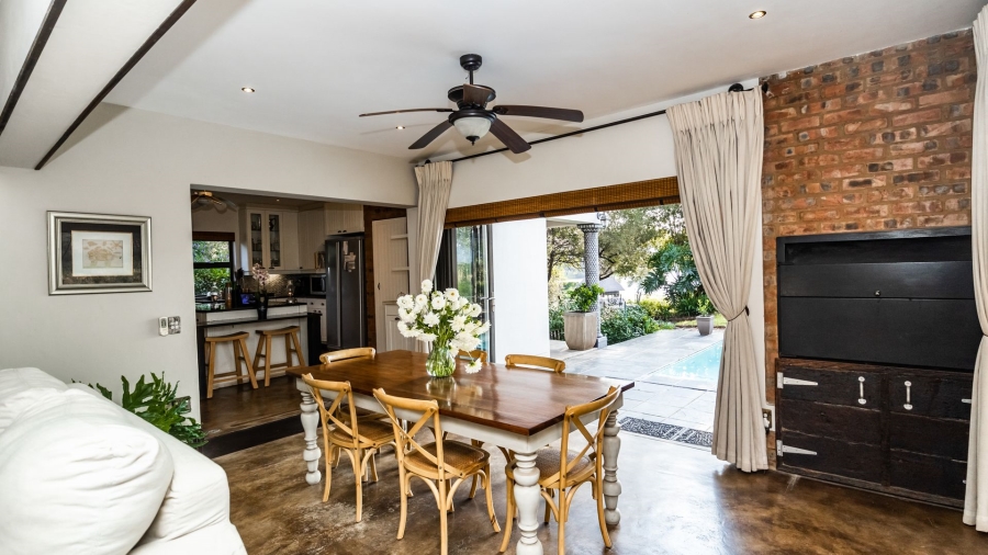 3 Bedroom Property for Sale in The Coves North West